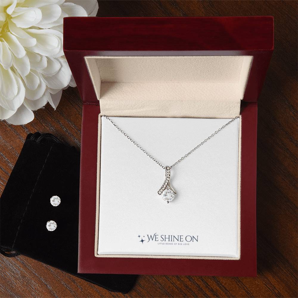 Alluring Beauty Necklace & Cubic Zirconia Earring Set