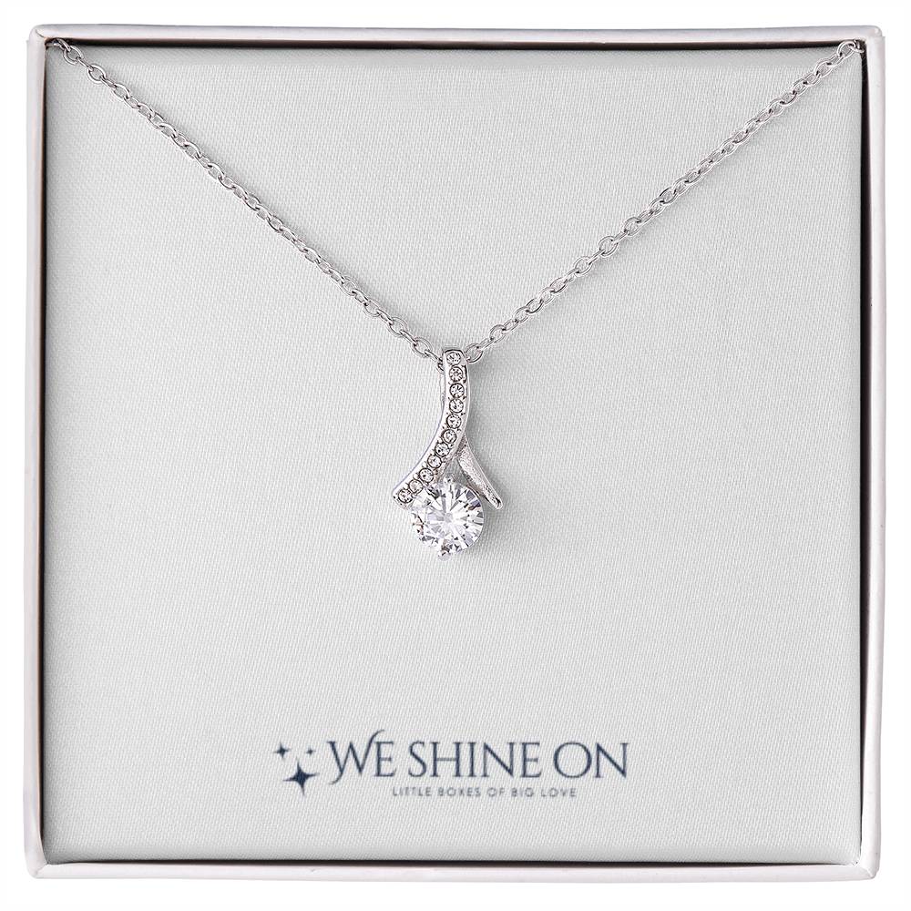 Alluring Beauty Necklace