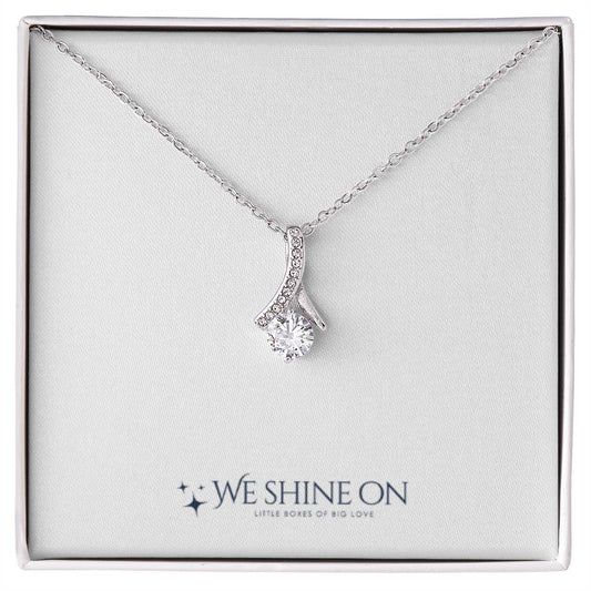 Alluring Beauty Necklace
