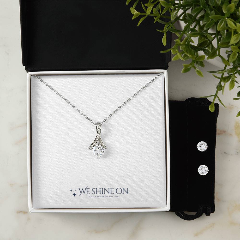 Alluring Beauty Necklace & Cubic Zirconia Earring Set