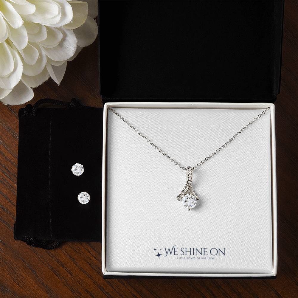Alluring Beauty Necklace & Cubic Zirconia Earring Set